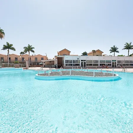 Apartment Oasis Club