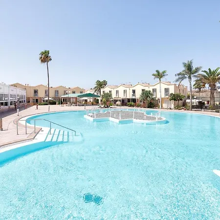 Oasis Club