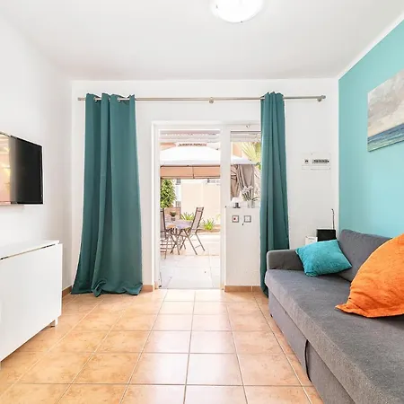 Oasis Club Apartment *