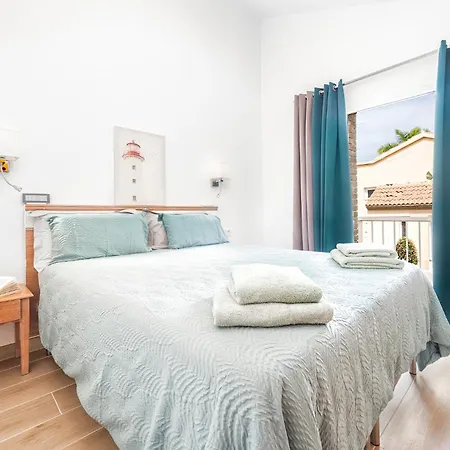 Oasis Club Apartment *
